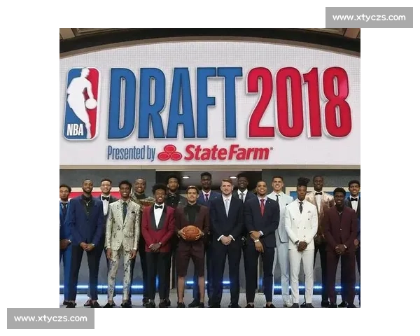 NBA火箭对决尼克斯强强碰撞青春与经验的全面较量赛场走势引人关注