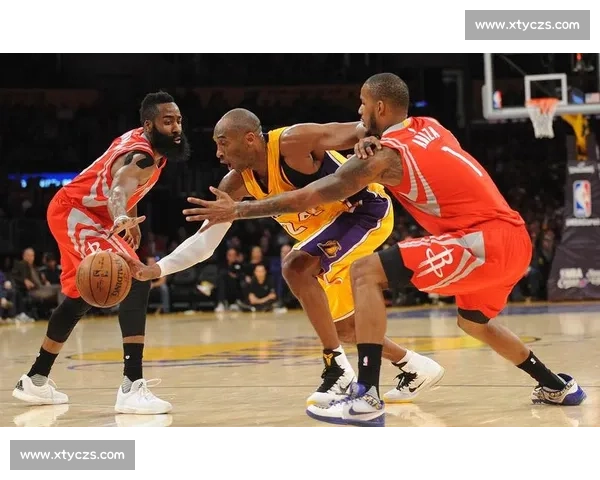 NBA夏季联赛湖人力拼开拓者新秀舞台火花四溅之夜青春对决巅峰时刻 NBA夏季联赛湖人力拼开拓者新秀舞台火花四溅之夜青春对决巅峰时刻